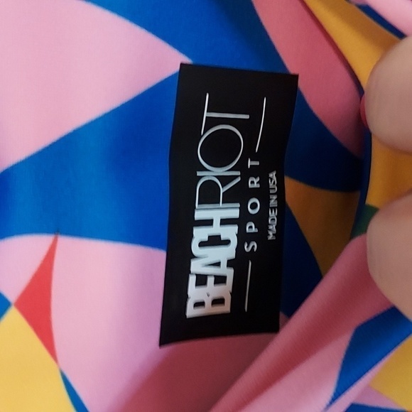 BEACH RIOT Piper Legging in Preppy Geo Floral - Picture 10 of 15